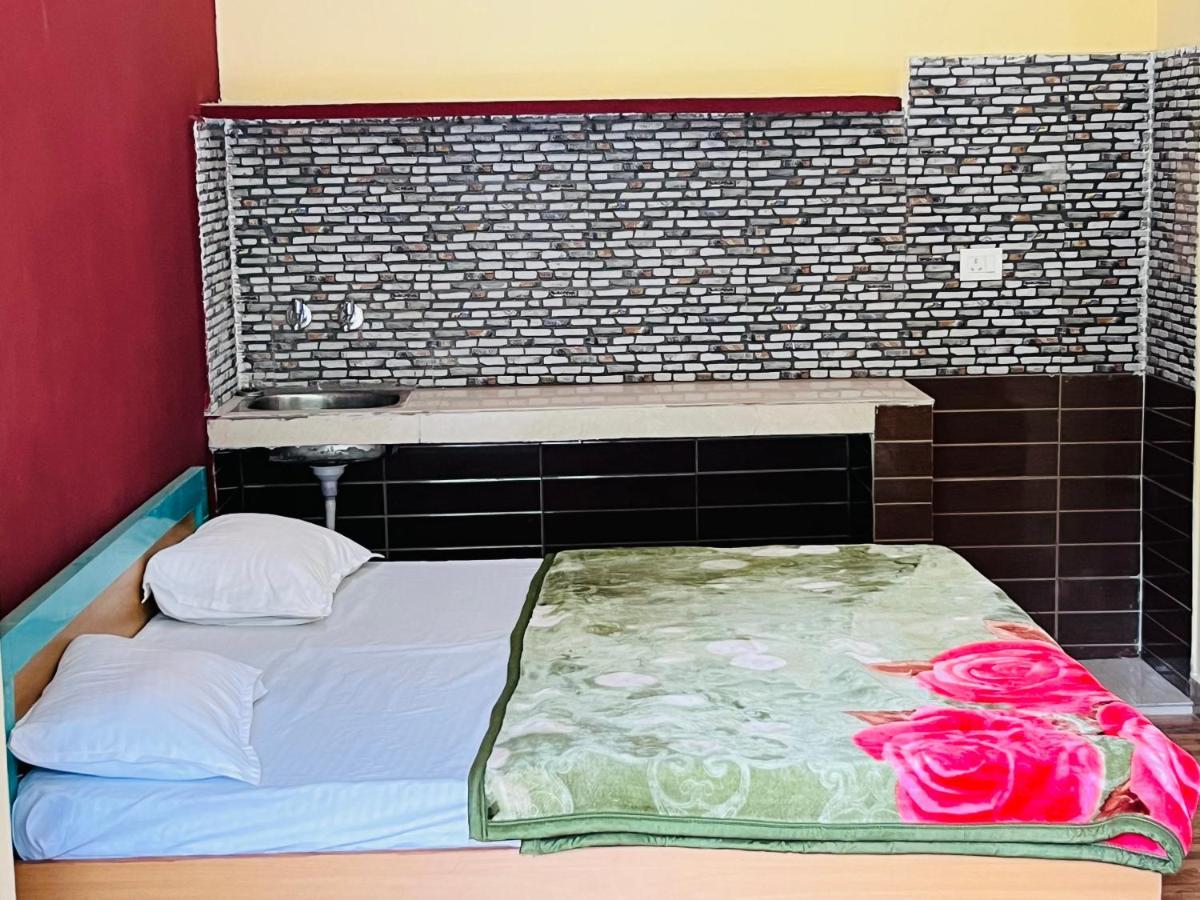 Girish Alay Home Stay Rudraprayag Экстерьер фото