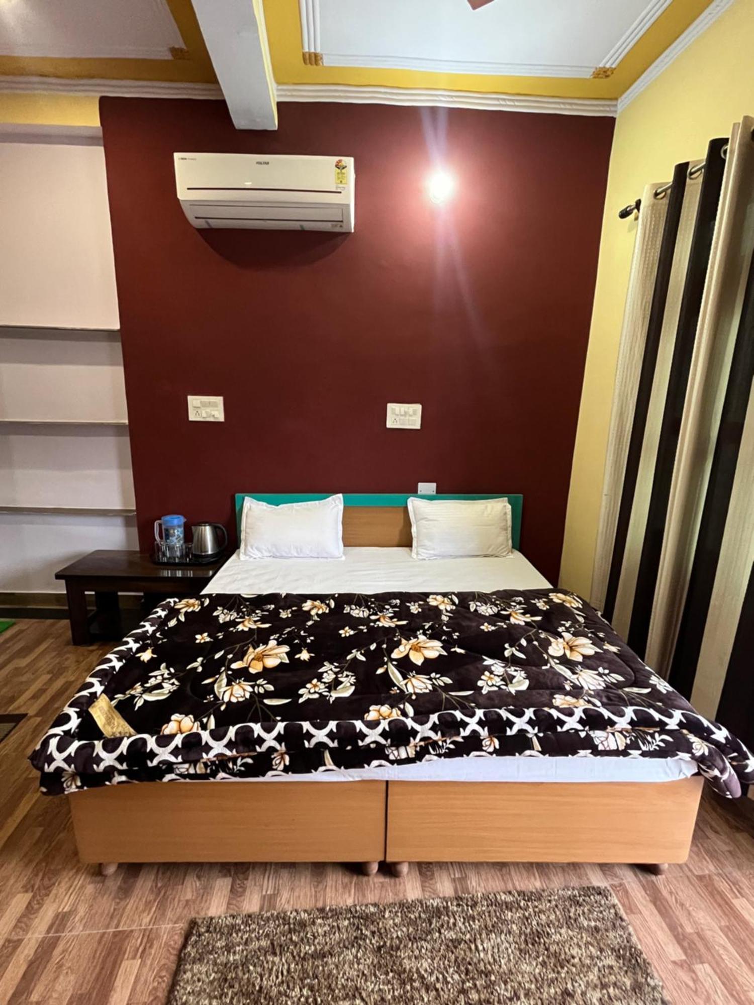 Girish Alay Home Stay Rudraprayag Экстерьер фото